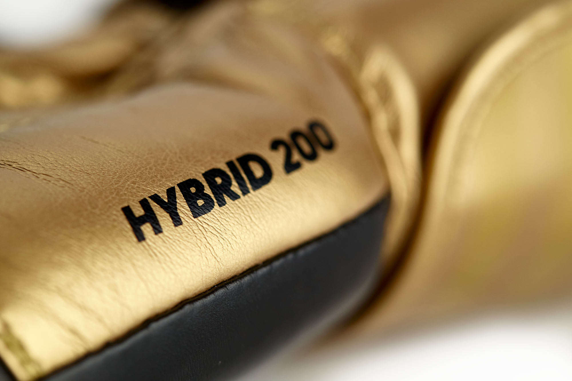 adidas Hybrid 200 black/gold, ADIH200