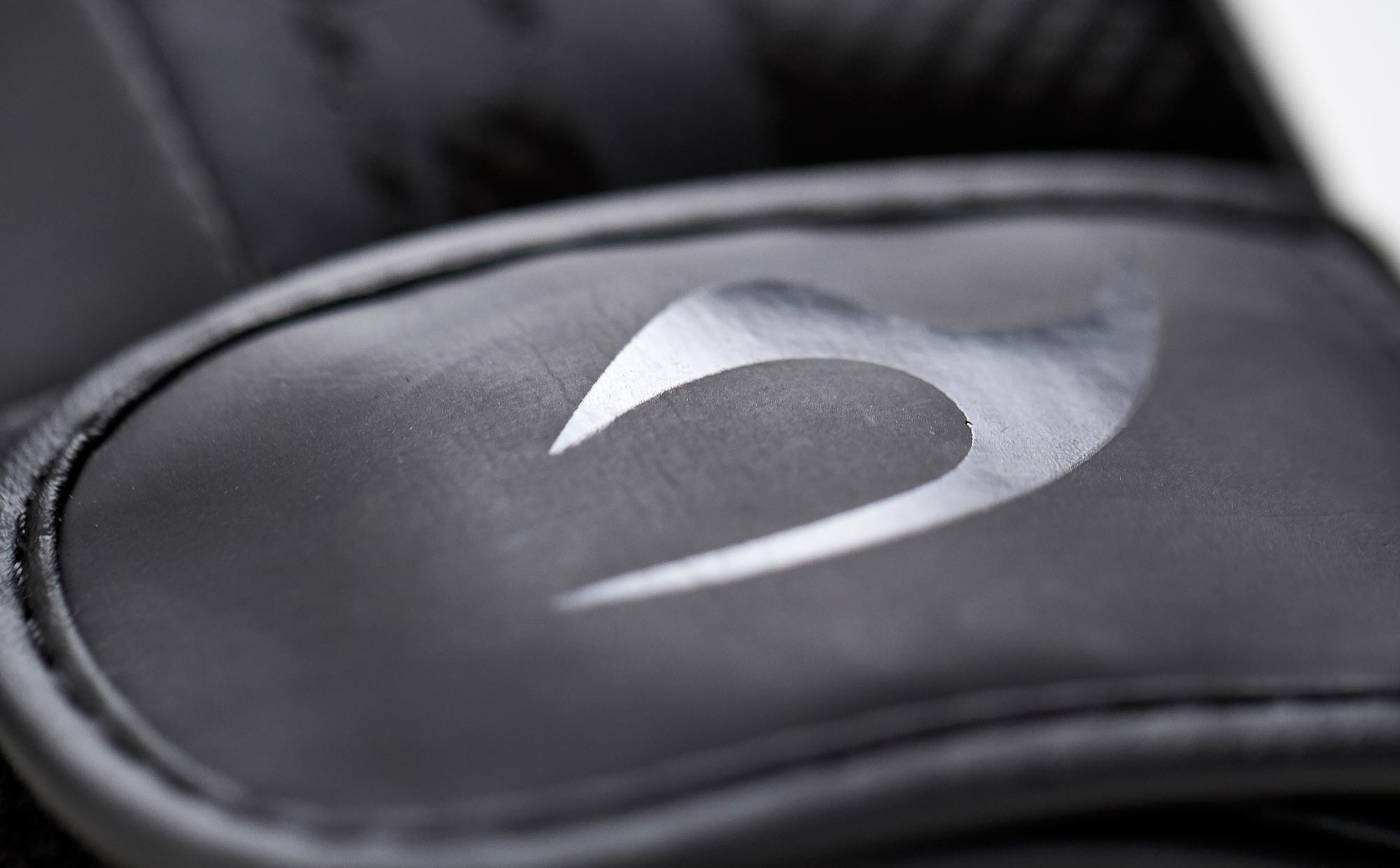 Kinder MMA/Allkampf Sparring Handschuh Carbon Assassin schwarz 