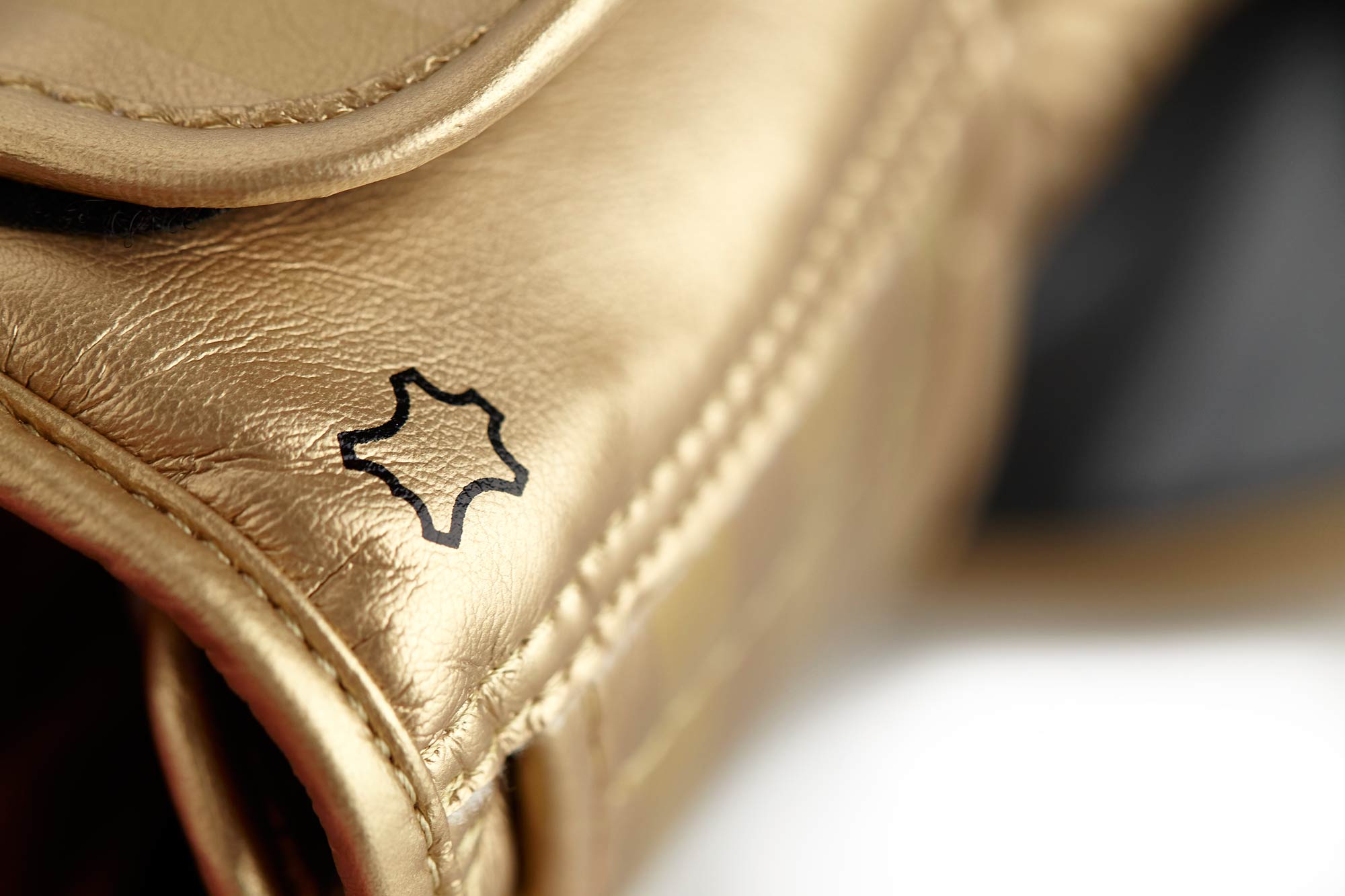 adidas Hybrid 200 black/gold, ADIH200