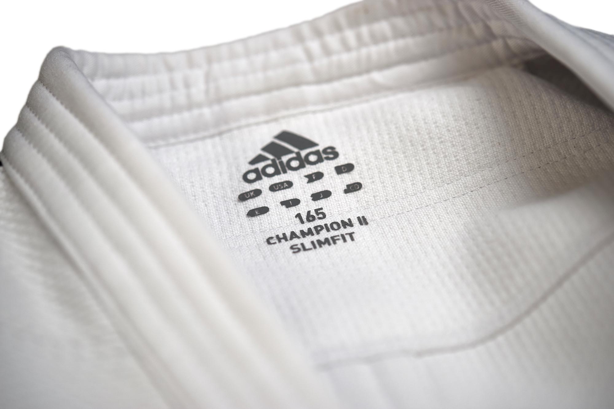 adidas Judoanzug CHAMPION II IJF slim cut, weiß/schwarze Streifen, JIJFS