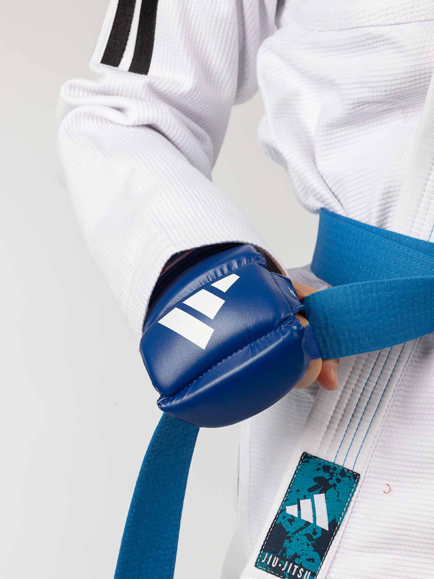 Judo-Gürtel, Annäherende Schutzausrüstung, Handschuh, Riffelung?, Kampfkunst-Gadget