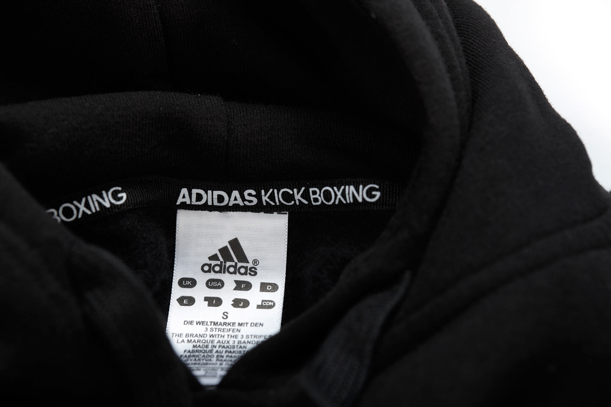 adidas Badge of Sport Hoody Kickboxing schwarz adiCLHD20KB